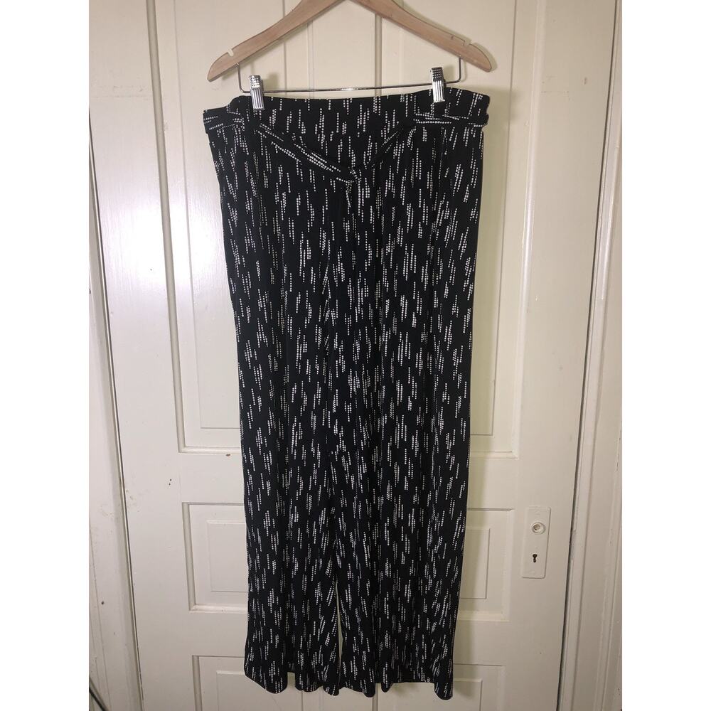Torrid Tie Belt Stripe Dot Wide Leg Pants Size 1/1X